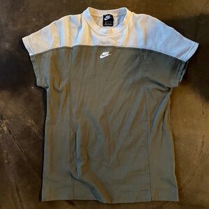 Nike Army Green Mesh Women’s T-Shirt